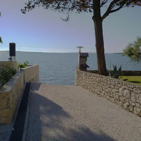 Апартаменты Zadar Nin Anton I Martina Врси