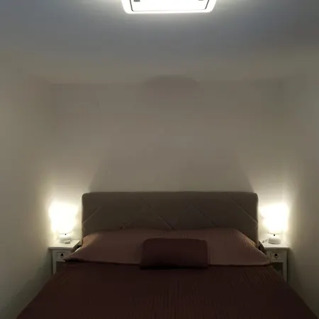 Apartment Zadar Nin Anton I Martina Vrsi